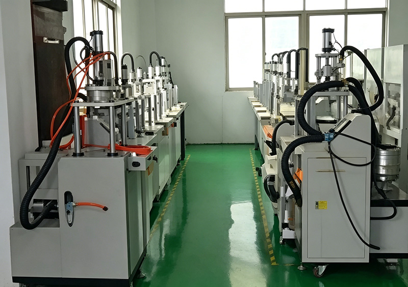 **精密电子配件，低压注塑成型应用要点(图2)